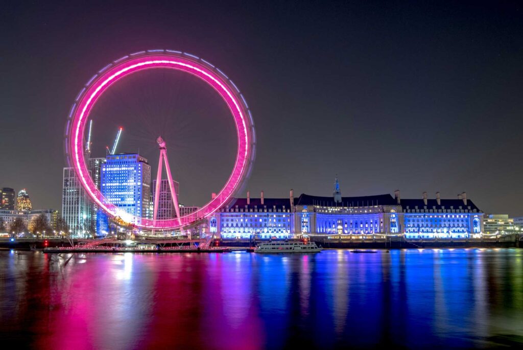 Vista nocturna de London Bridge